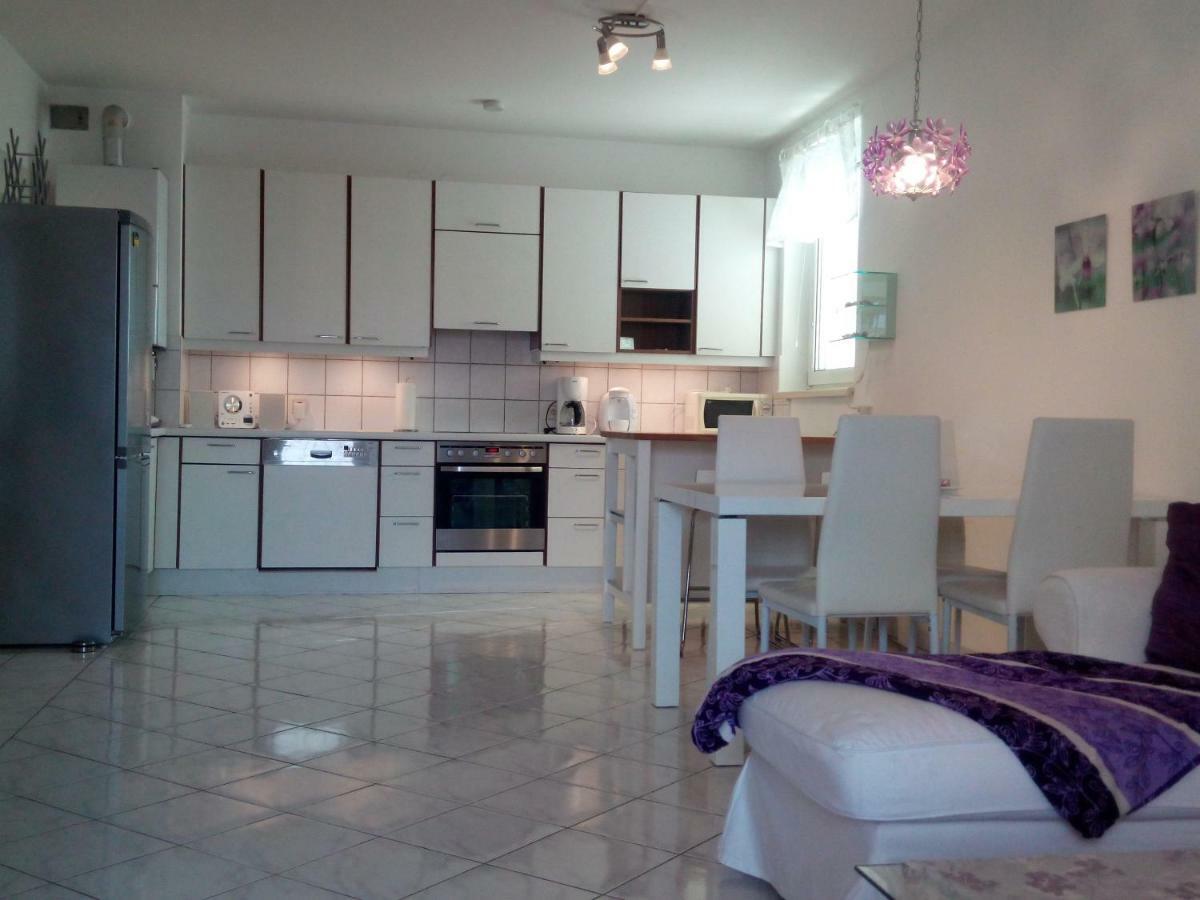 Orchidee Apartment Винер Нойдорф Екстериор снимка
